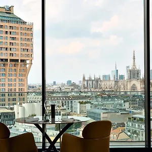 Uptown Palace Hotel Mediolan