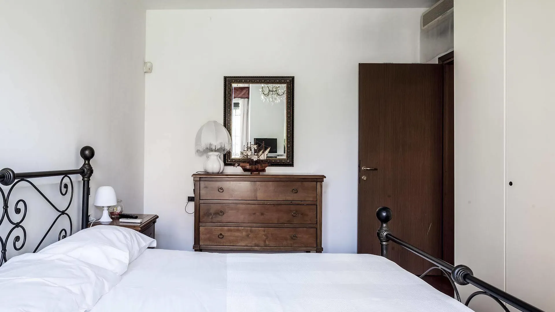 Bed & Breakfast Cesarina Bologna 0*,